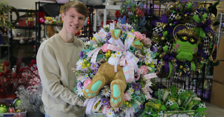 custom wreath making business wisconsin​